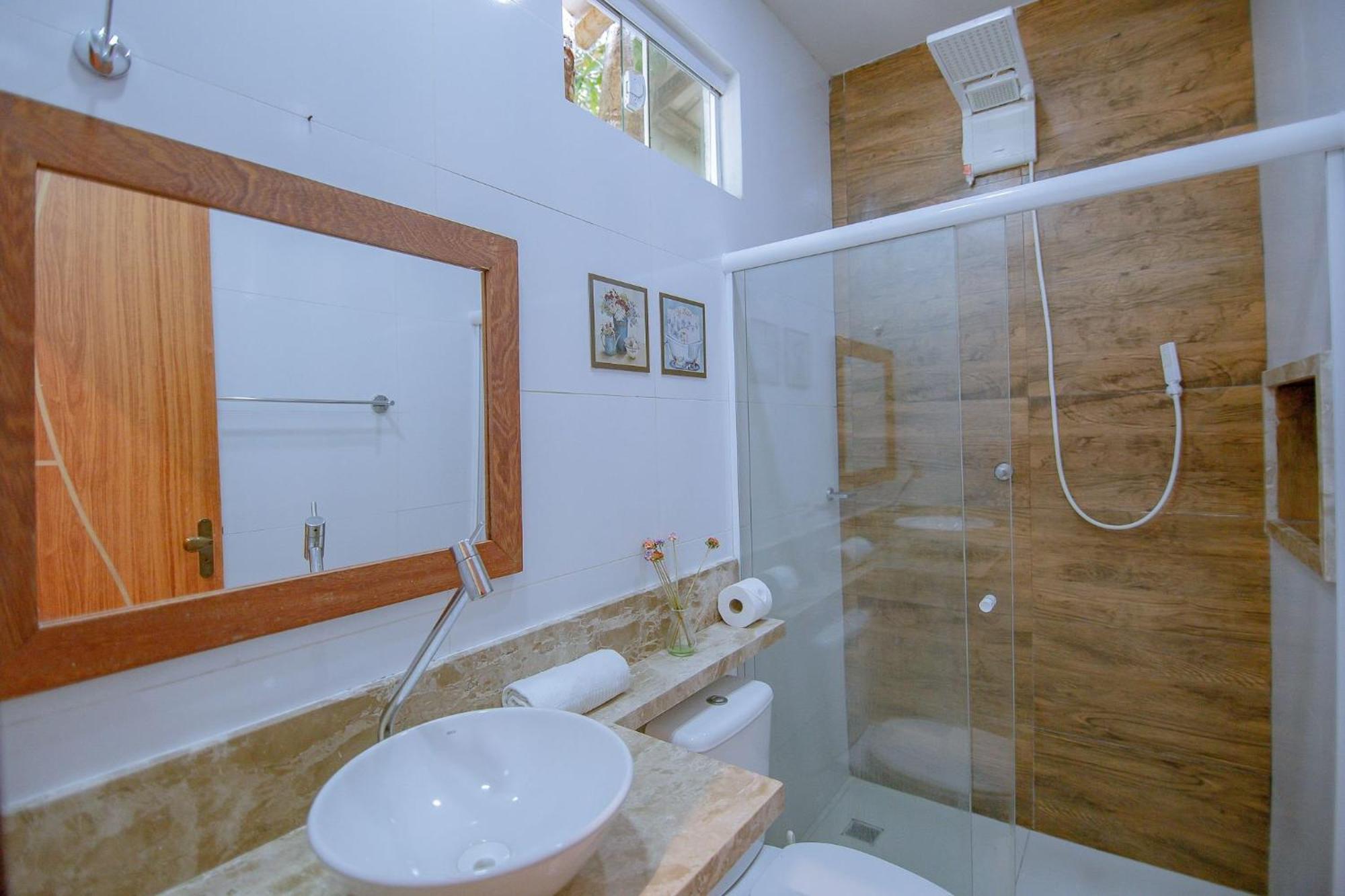 Aruana Suites Seu Refugio Entre Arvores A 5Km Da Vila De Praia Do Forte Exteriör bild